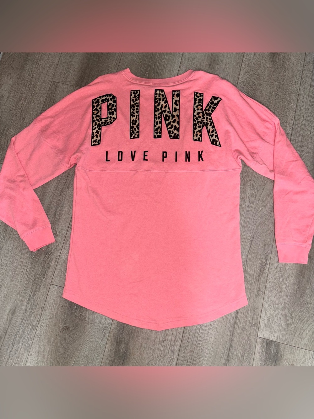 Victorias Secret Pink Leopard Cheetah Campus Long sleeve Sweater Shirt Medium